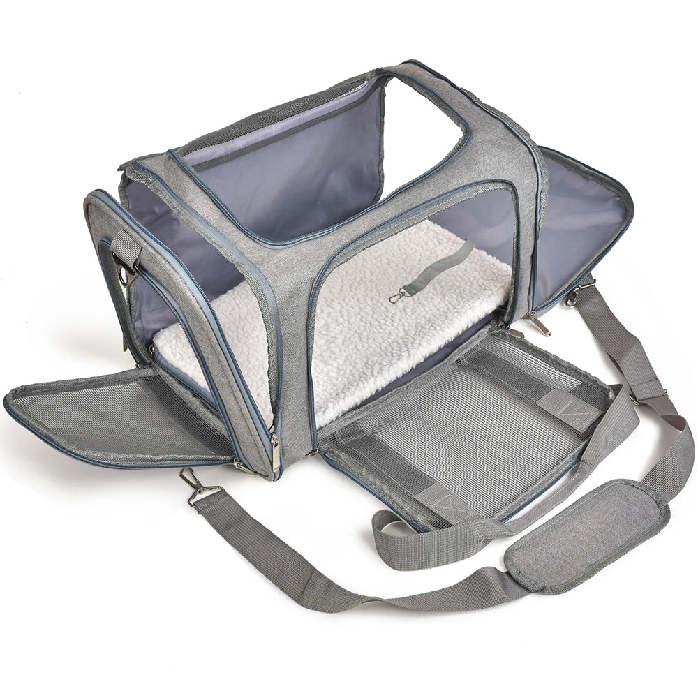 Pet Carrier Bag , Soft Side Backpack Travel Bag, Airline Approved Transport For Small Dogs and Cats