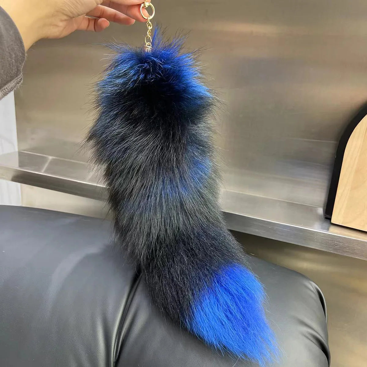 2026  Real Fox Fur Tail Large ,Long Natural Fur tail Keychain Pendant ,Cosplay tail Cute Wolf Fox Tail Fur Car Keychain