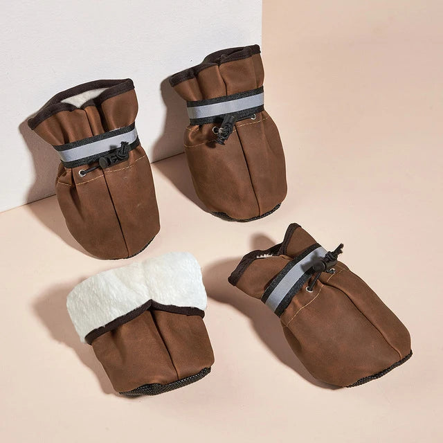 All Season 4 pcs Medium and Large Dog Shoes Outdoor and Indoor Shoes With Reflective Closure
