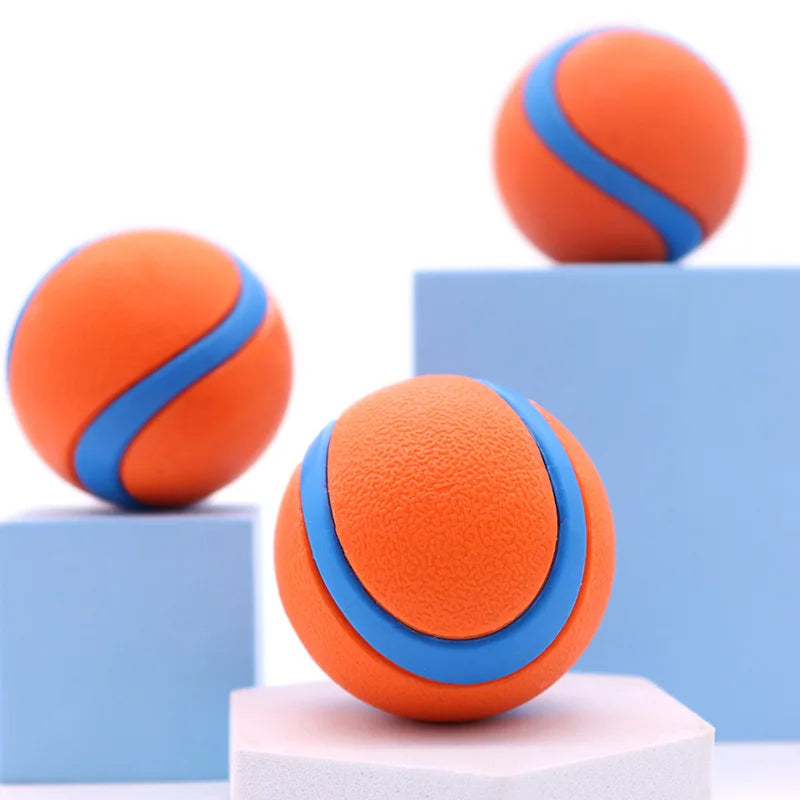 Interactive Dog Bouncy Ball, Natural Rubber , High Elasticity, Durable Chew Toy for Pet Training & Play