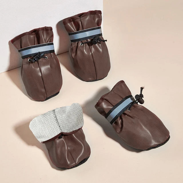 All Season 4 pcs Medium and Large Dog Shoes Outdoor and Indoor Shoes With Reflective Closure