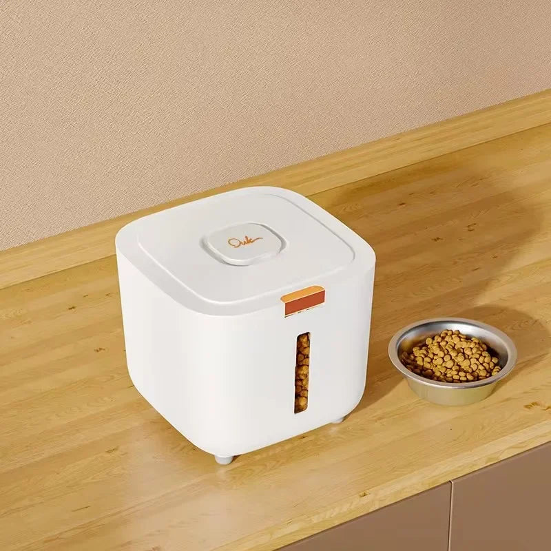 Large storage barrel, food sealed ,moisture-proof